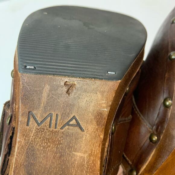 MIA Brown Leather Wooden Heel Mule Clogs Size 7 - Picture 6 of 8